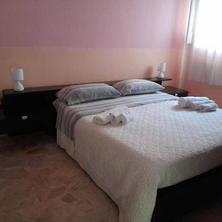 Bed and Breakfast Casa Gioia à Pachino Extérieur photo